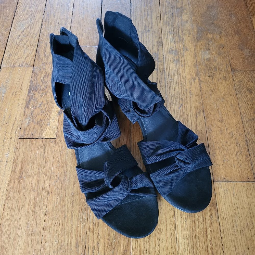 Eileen Fisher Joy Knotted Mesh Block Heel Sandals - 8 - NWT
